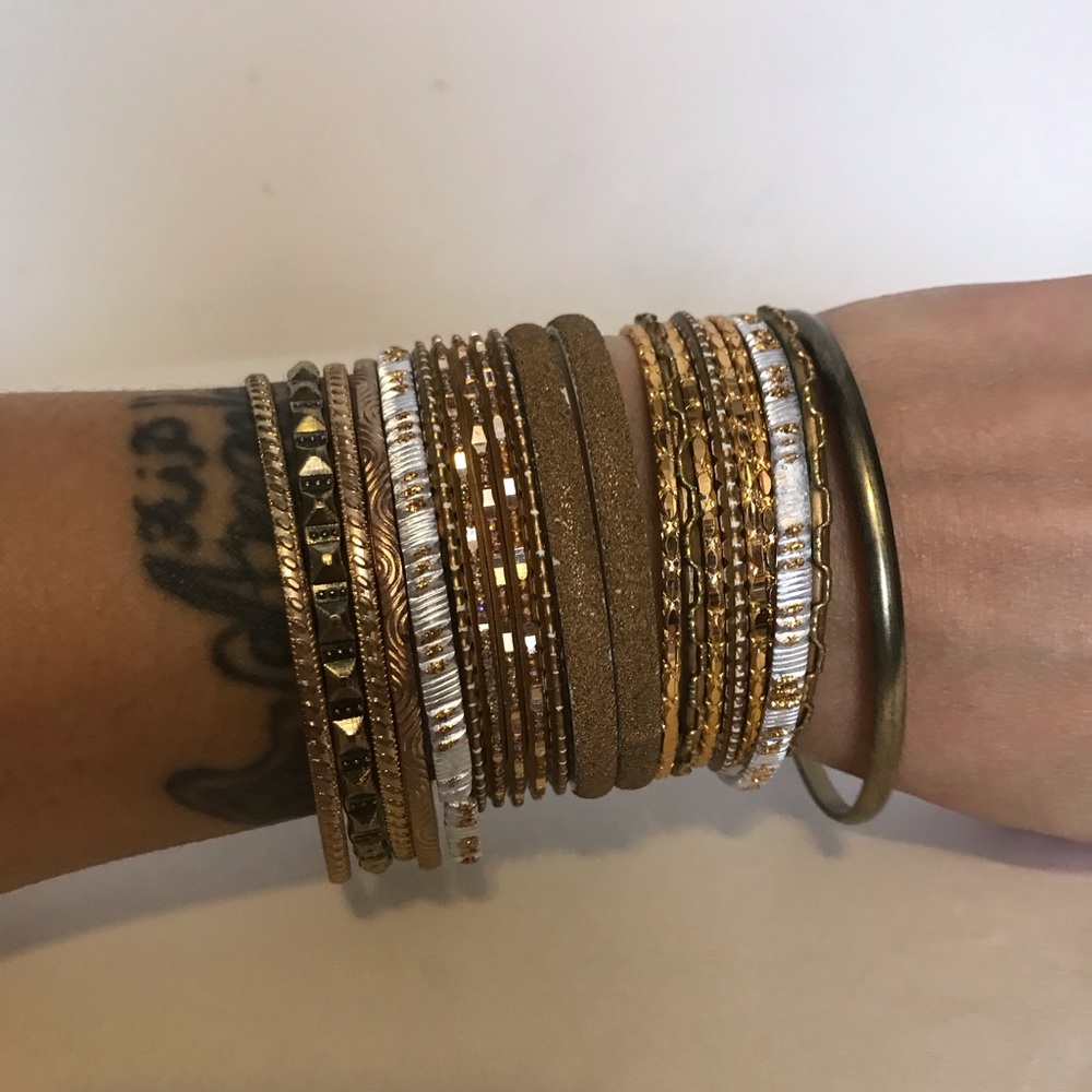 3 for 25.00 Bangle Bracelets Gold